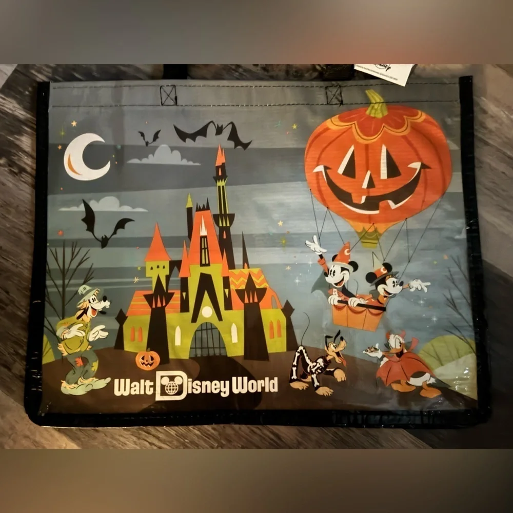 Disney nwt parks